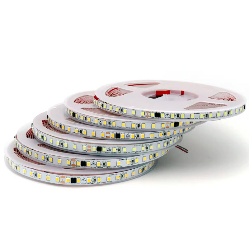 IP20 2835 220v LED Light Strip التيار العالي 8MM 120led / M 240led / M الوضوح العالي 2835 اللاصق الذاتي في أوروبا