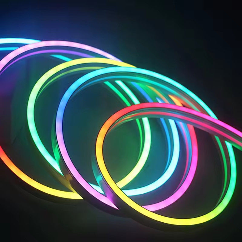 تصميم DIY تغيير الألوان RGBIC 24V أنبوب السيليكون النيون LED شريط الضوء الحبل النيون لغرفة اللعب في أوروبا