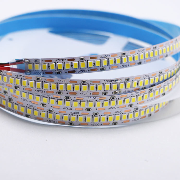 2835 240 leds لكل متر ضوء شريط LED 80Ra 5m / رول IP20 الإضاءة الداخلية