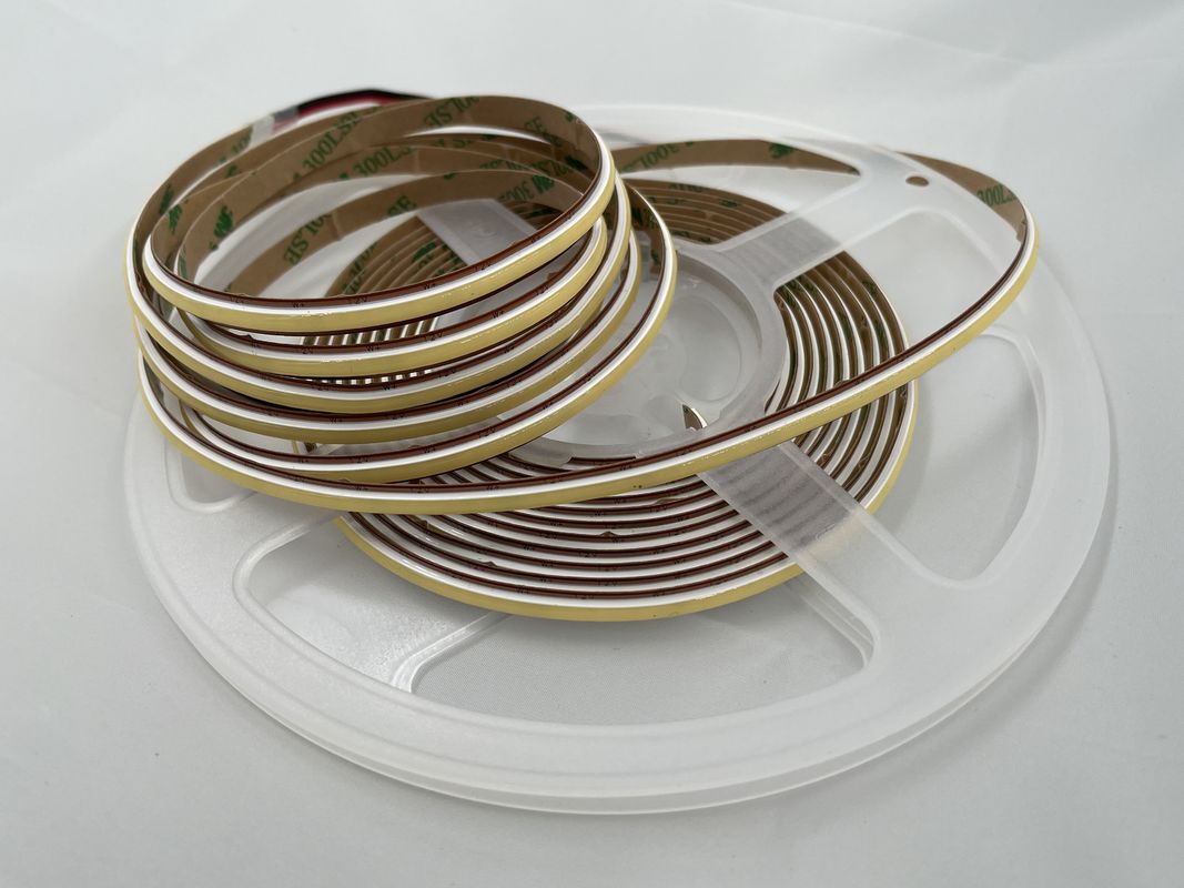 12 فولت COB576Led/M 6.6MM عرض قابل للتخفيف 2700K إلى 6500K CCT COB LED Strip الإضاءة المرنة معتمدة CE
