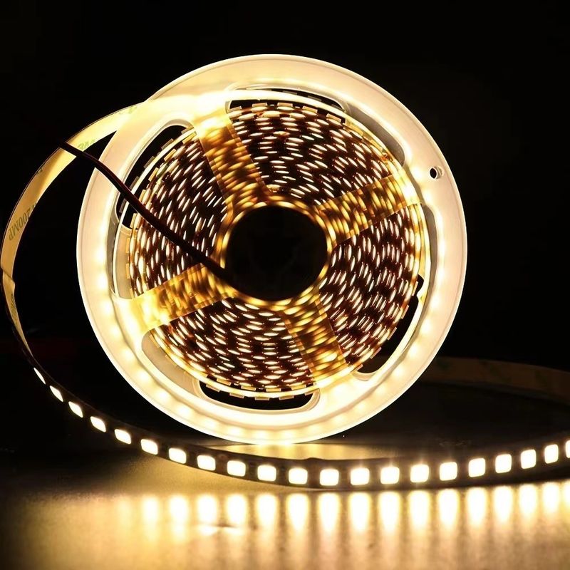 تصنيف IP20 إضاءة تزيين المناظر الطبيعية 5m 10m 12v 24v 220v Rgbw Cob Light Strip