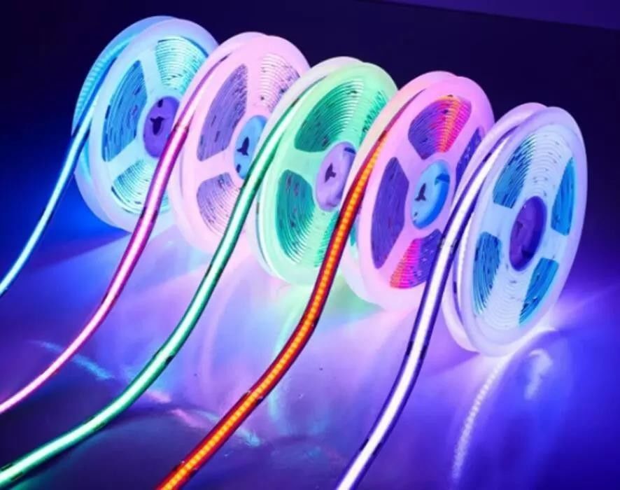 مصباح تدفق ضوئي lm 1000 24 فولت 576 leds / متر RGB COB LED Soft Light Strip Direct Good