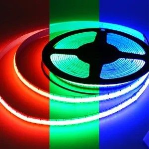 90 Ra CRI COB RGB ضوء LED غير مضاد للماء 12V 24V لخدمة حلول الإضاءة
