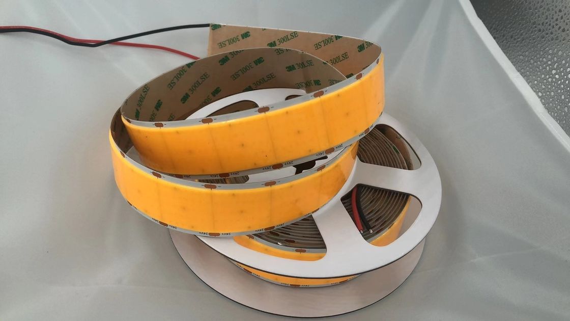 ضوء مشع فوق البراق 30 ملم واسع 1600Leds لكل متر CRI 90 ضوء مخصص